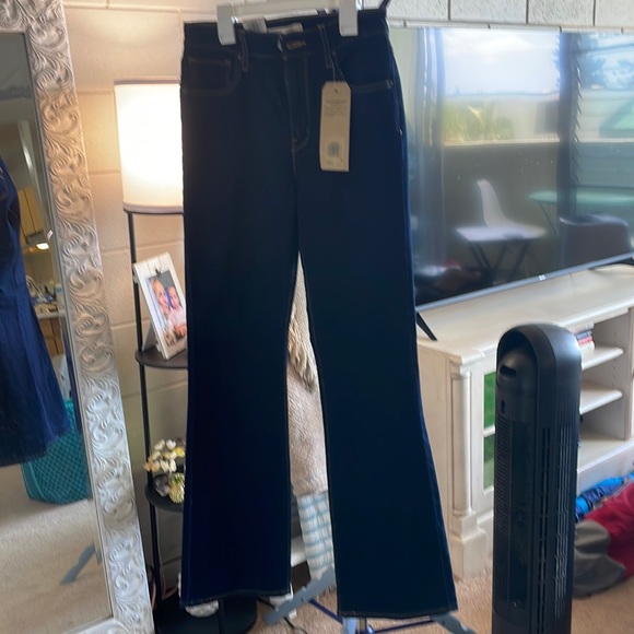 Women’s Levi’s High Rise Bootcut Jeans - Picture 1 of 2